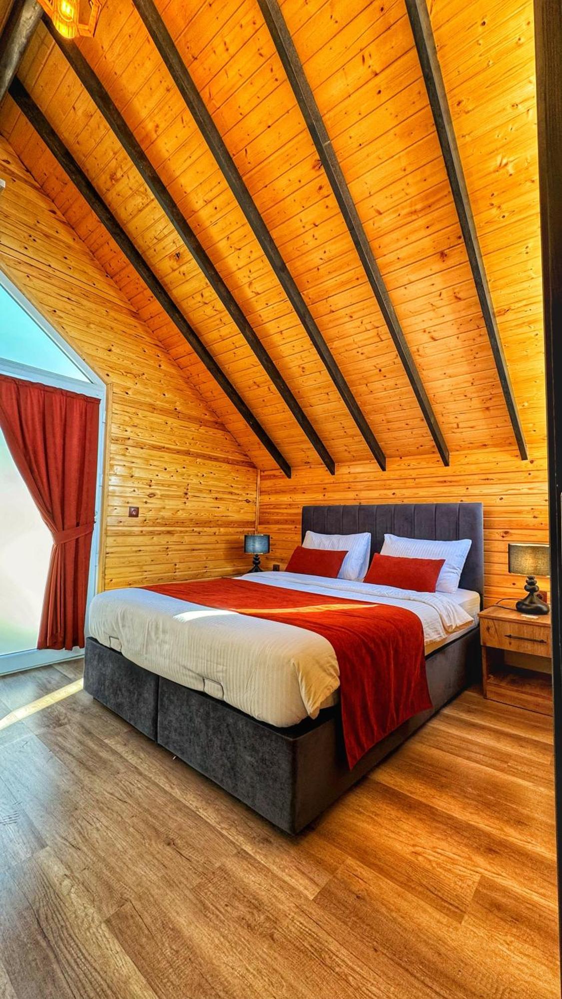 Luna Home Club Samandag Bagian luar foto