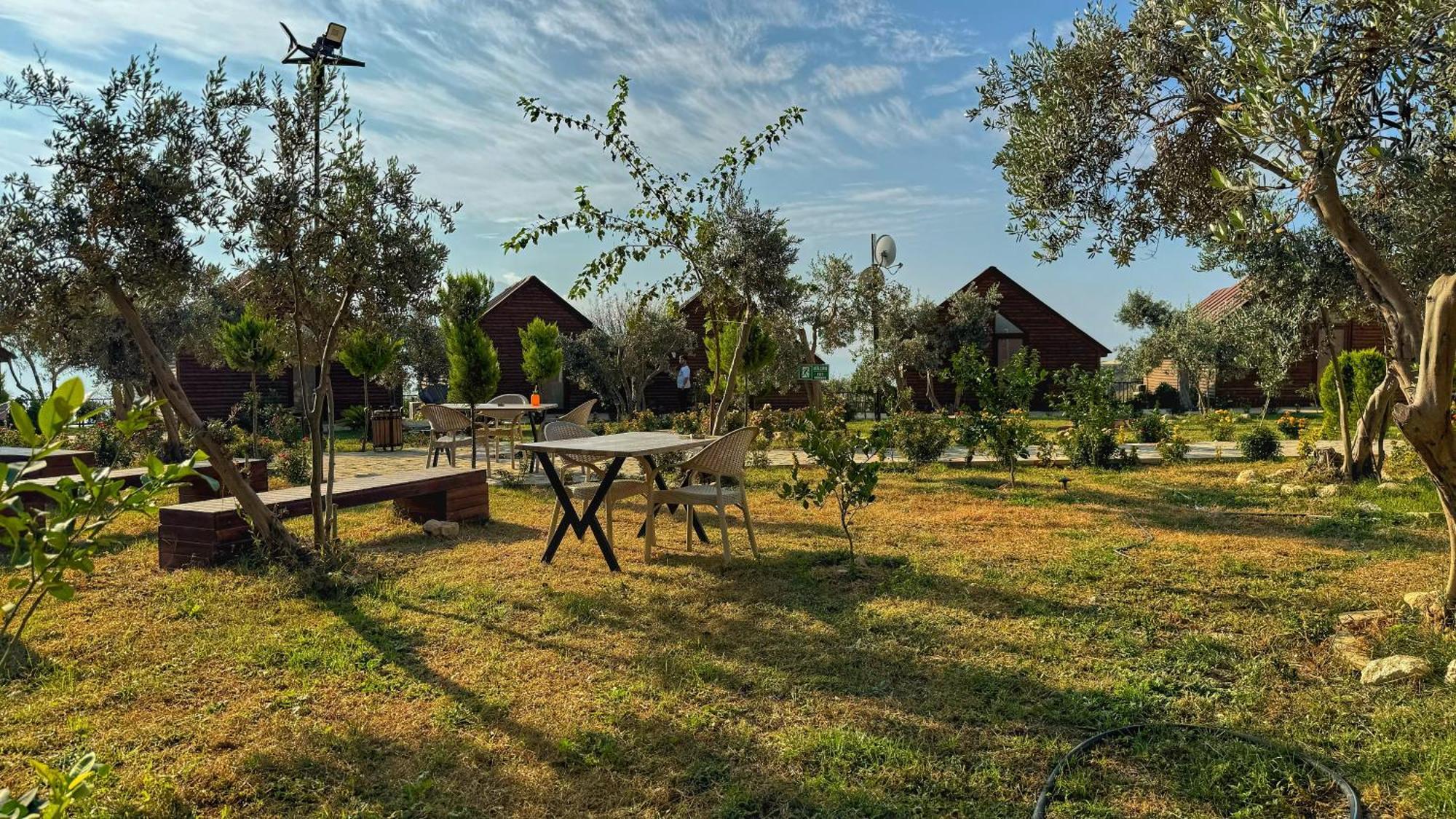 Luna Home Club Samandag Bagian luar foto
